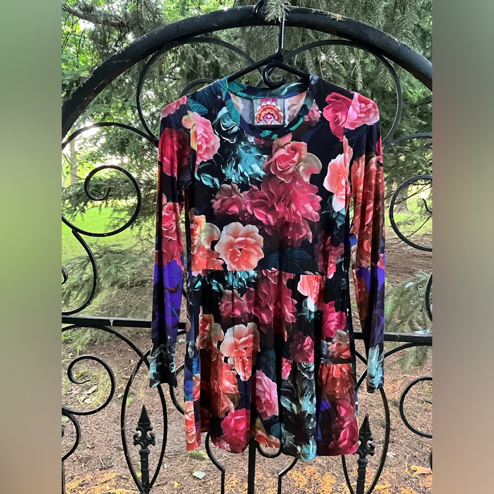 Johnny Was Studio Tiered Tunic Tee NWT XXS